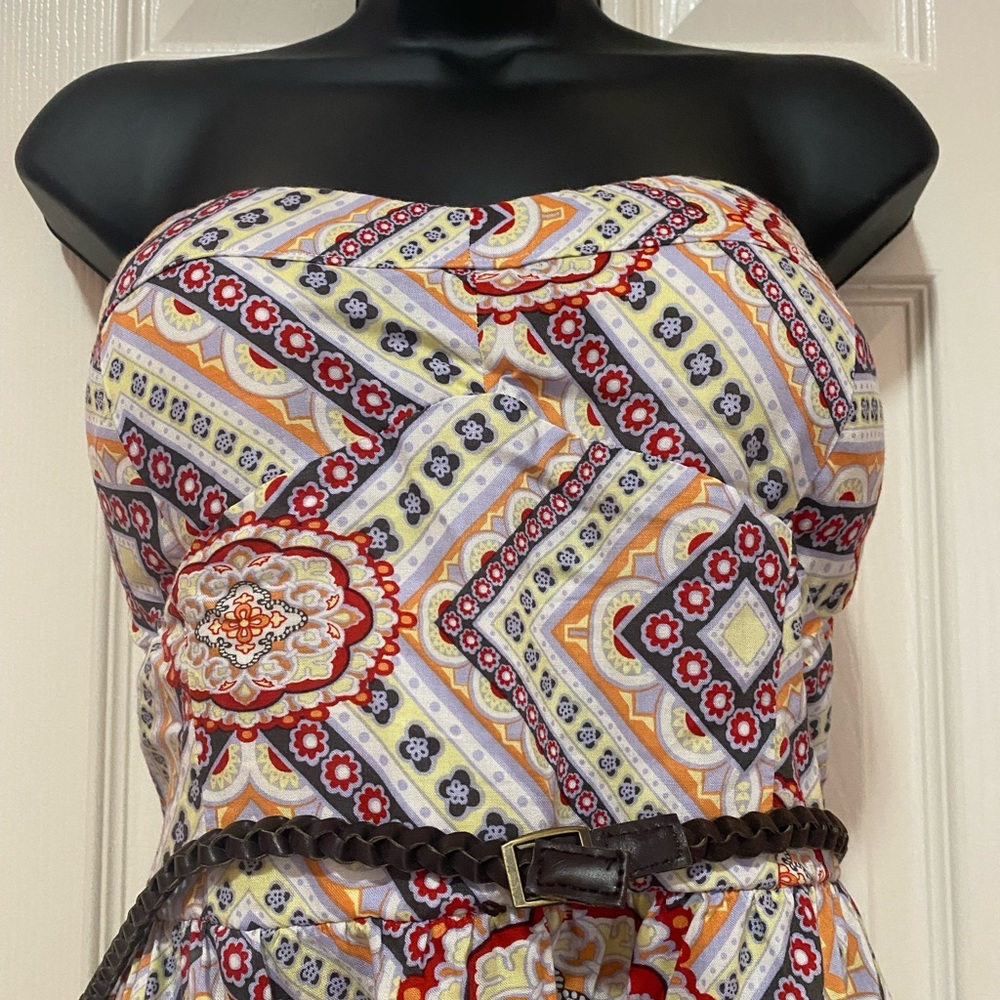 Used (good condition) strapless top.